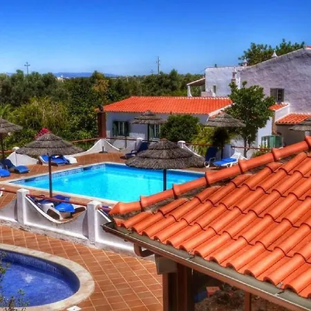 Quinta Do Penedo - By Portugalferias * アルブフェイラ