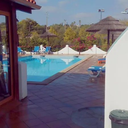 Quinta Do Penedo - By Portugalferias * アルブフェイラ